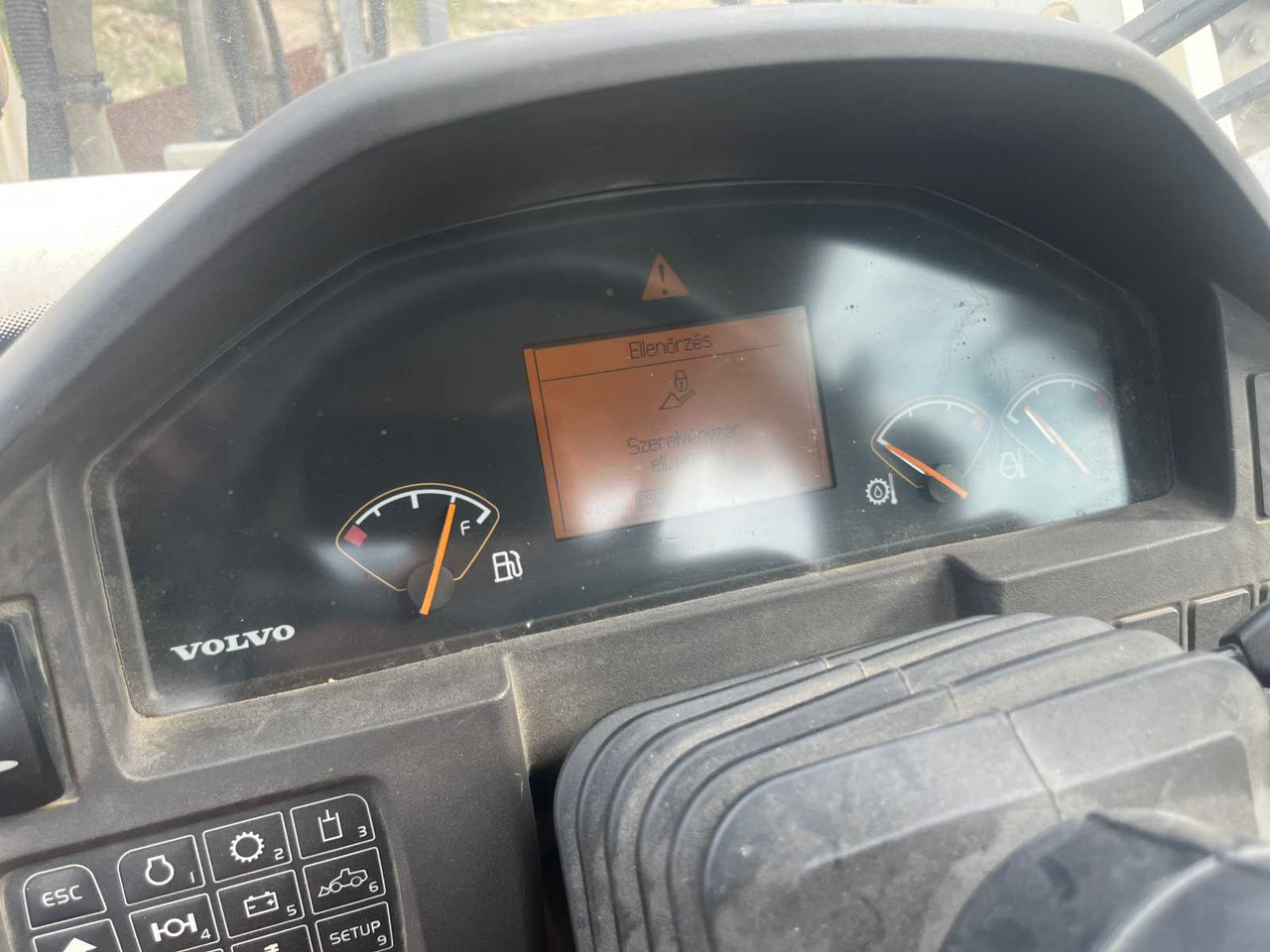 Cargadora de ruedas VOLVO L45G-TP: foto 42 Cargadora de ruedas VOLVO L45G-TP: foto 42