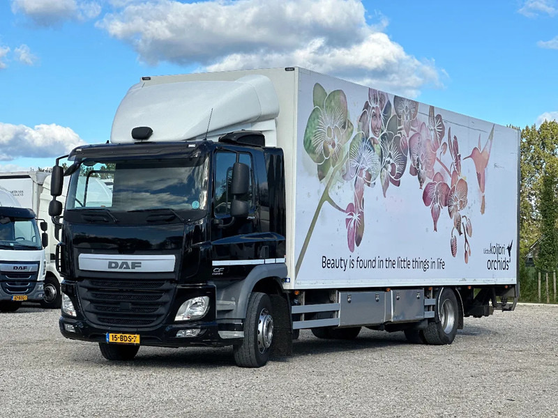 DAF CF 290 CF 290.18. EURO6. Geïsoleerde opbouw. - Camión caja cerrada: foto 1 DAF CF 290 CF 290.18. EURO6. Geïsoleerde opbouw. - Camión caja cerrada: foto 1