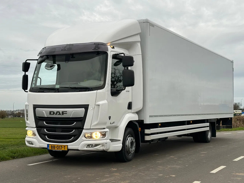 DAF LF 230 LF230.12 EURO6. 2018. 880x247x233 - Camión caja cerrada: foto 1 DAF LF 230 LF230.12 EURO6. 2018. 880x247x233 - Camión caja cerrada: foto 1