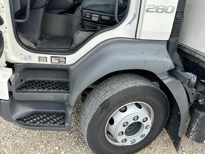 Volvo FL FL280.16 EURO6. 2022. 92747km. - Camión caja cerrada: foto 5 Volvo FL FL280.16 EURO6. 2022. 92747km. - Camión caja cerrada: foto 5