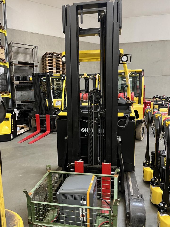 Hyster R1.4 - Retráctil: foto 1 Hyster R1.4 - Retráctil: foto 1