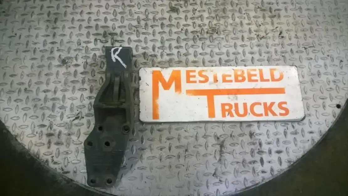 DAF Cabinesteun achter rechts - Bastidor/ Chasis para Camión: foto 1 DAF Cabinesteun achter rechts - Bastidor/ Chasis para Camión: foto 1