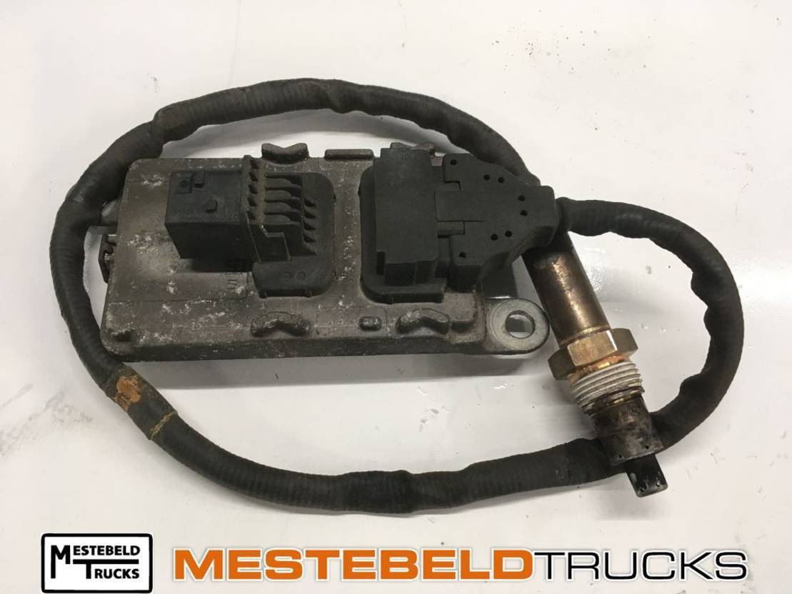 DAF NOX sensor XF106 - Sistema de escape para Camión: foto 1 DAF NOX sensor XF106 - Sistema de escape para Camión: foto 1