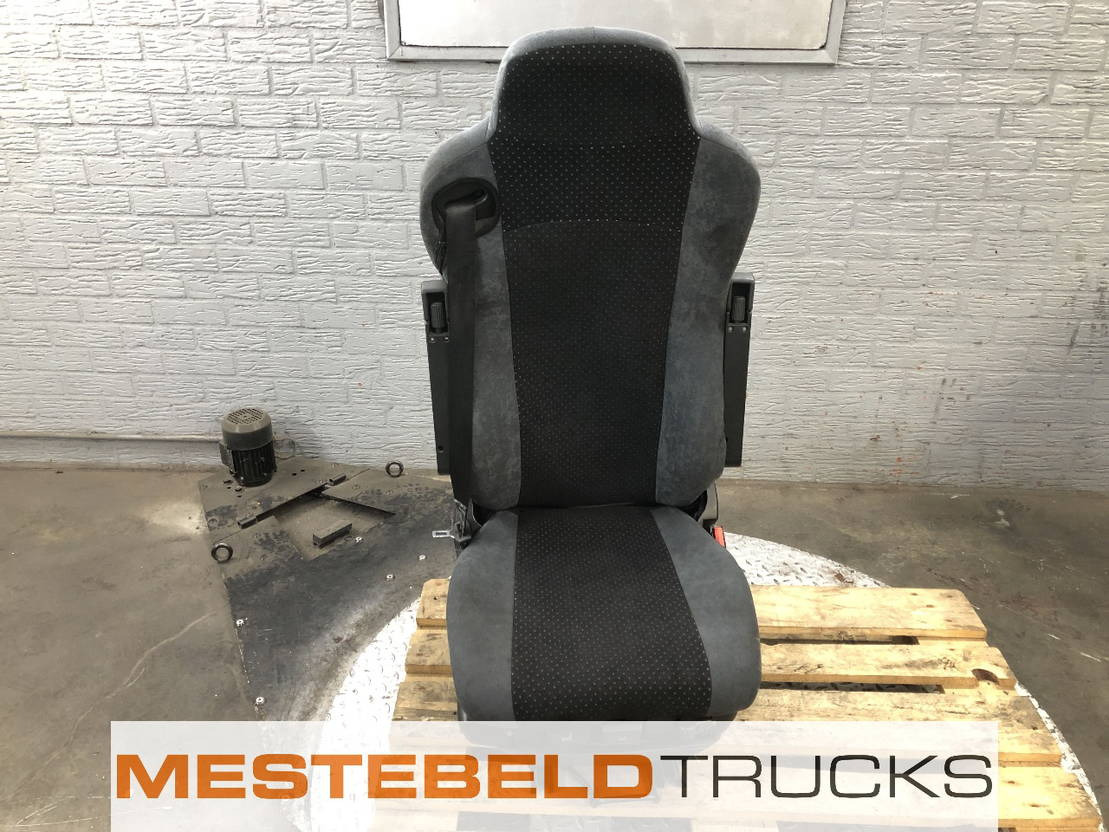 Iveco Bijrijdersstoel luchtgeveerd - Asiento para Camión: foto 1 Iveco Bijrijdersstoel luchtgeveerd - Asiento para Camión: foto 1