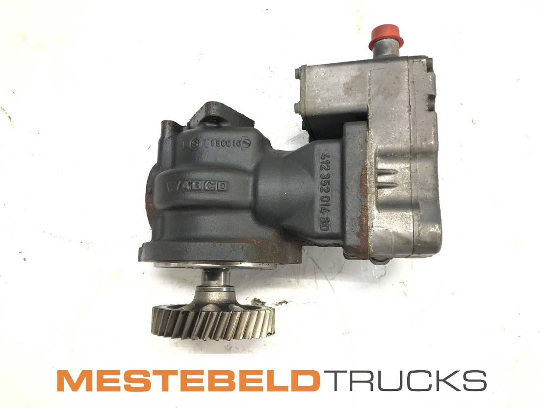 Iveco Compressor - Motor y piezas para Camión: foto 1 Iveco Compressor - Motor y piezas para Camión: foto 1