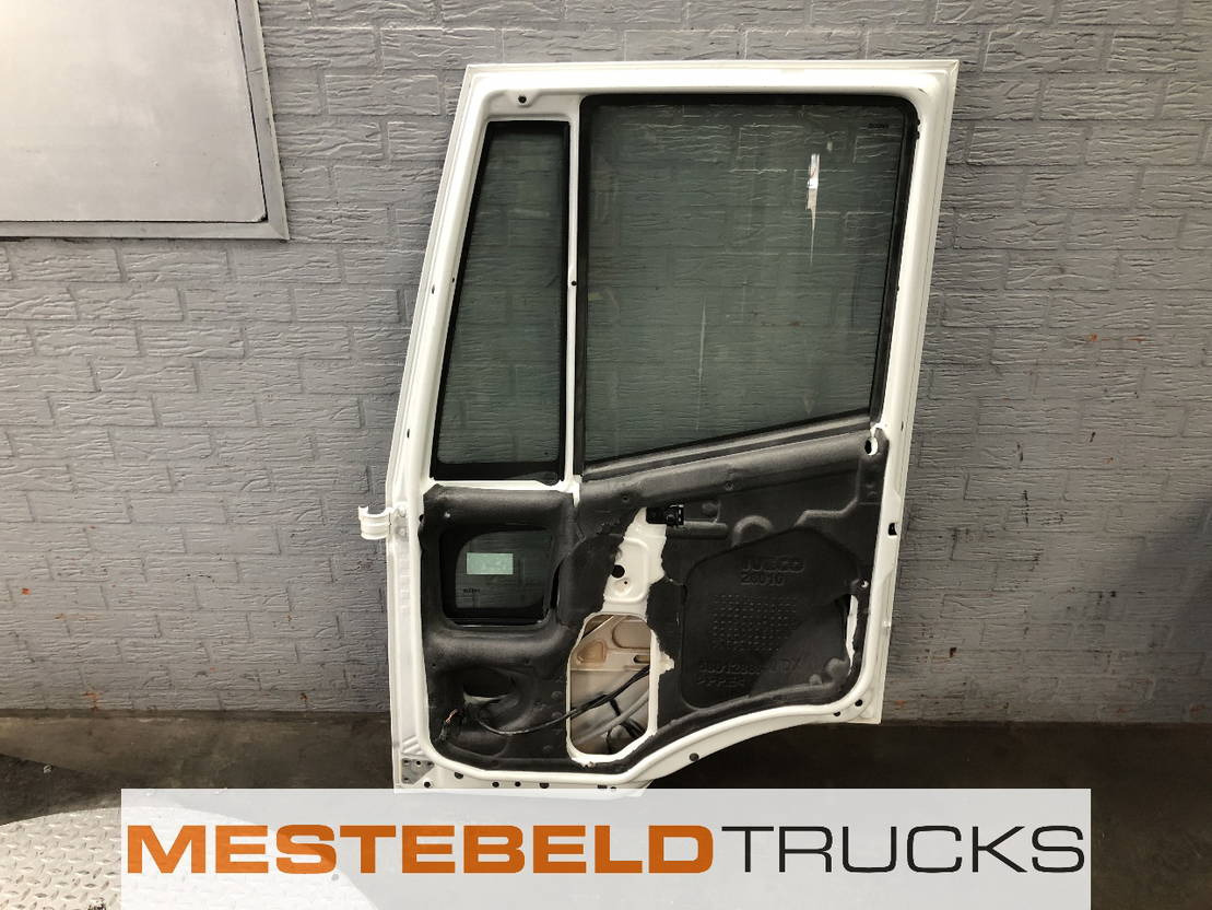 Iveco Deur rechts - Cabina e interior para Camión: foto 2 Iveco Deur rechts - Cabina e interior para Camión: foto 2