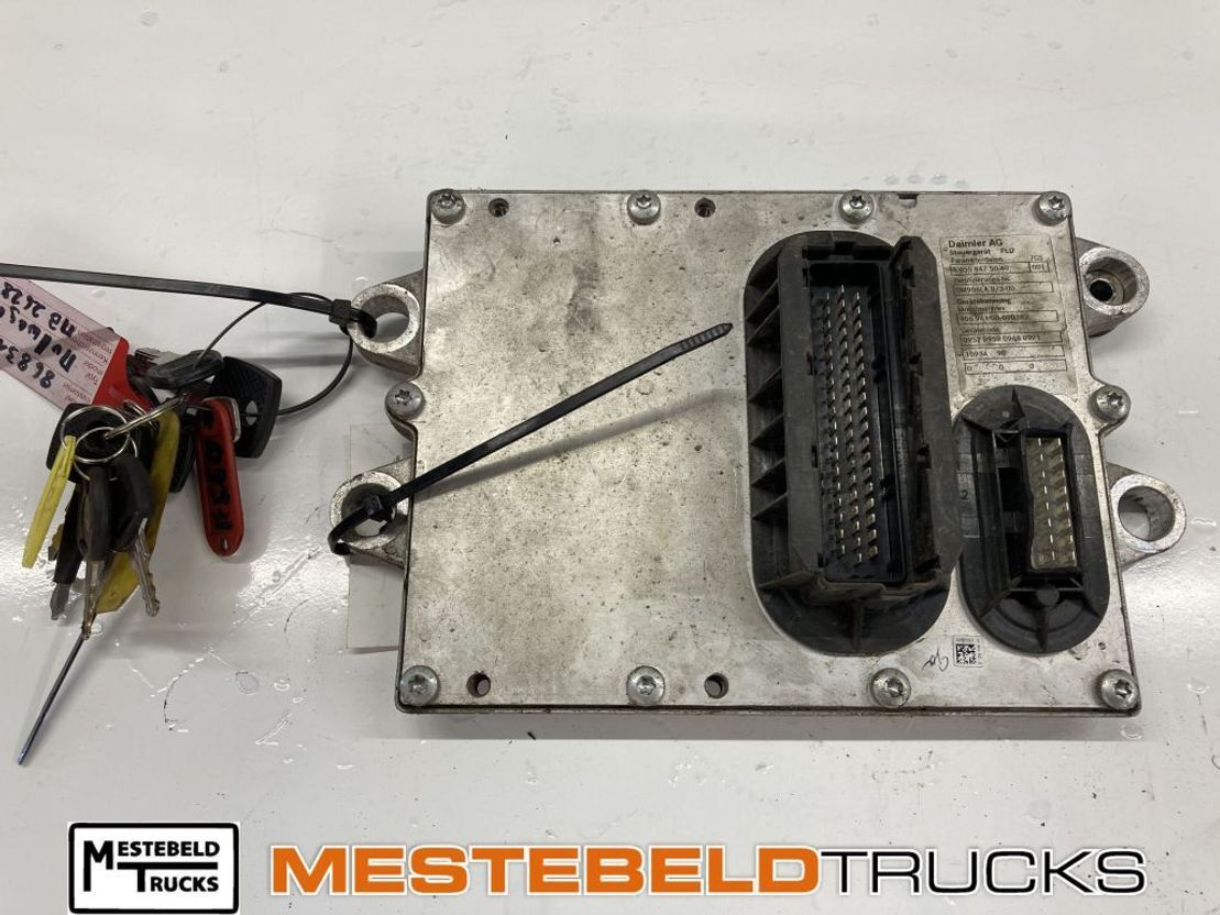 Mercedes-Benz PLD unit OM 906 II - Sistema eléctrico para Camión: foto 1 Mercedes-Benz PLD unit OM 906 II - Sistema eléctrico para Camión: foto 1