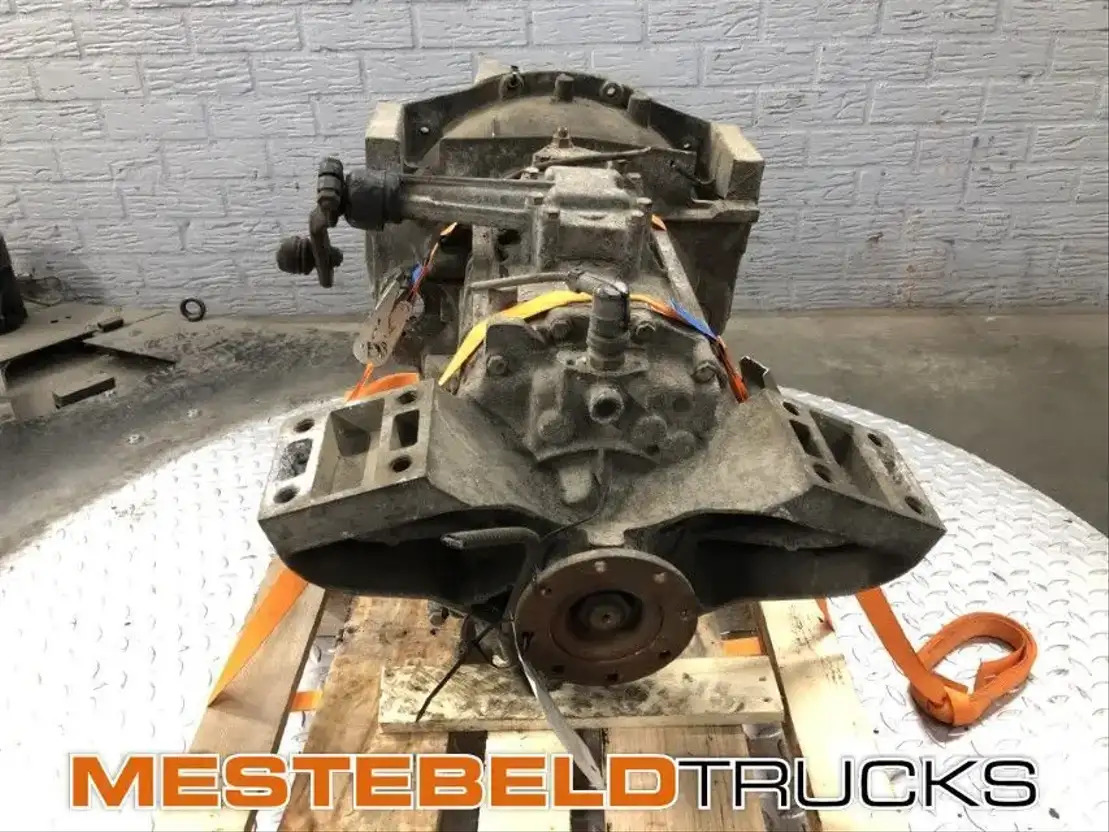 Mercedes-Benz Versnellingsbak S5-42 - Caja de cambios y piezas para Camión: foto 4 Mercedes-Benz Versnellingsbak S5-42 - Caja de cambios y piezas para Camión: foto 4