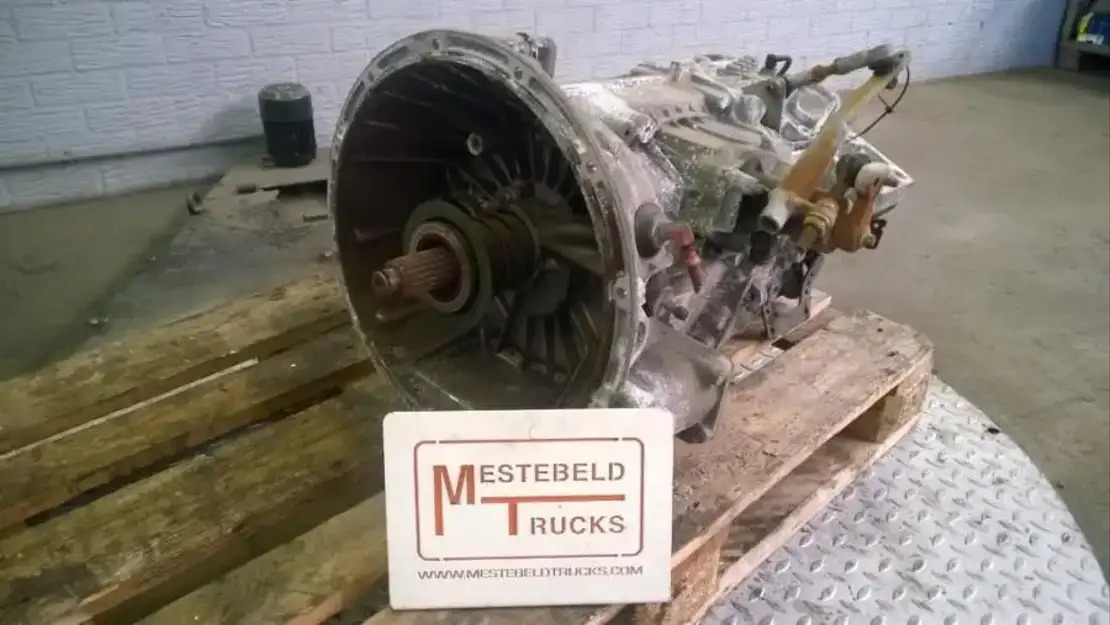 Mercedes-Benz Versnellingsbakbak G6-60 - Caja de cambios y piezas para Camión: foto 1 Mercedes-Benz Versnellingsbakbak G6-60 - Caja de cambios y piezas para Camión: foto 1