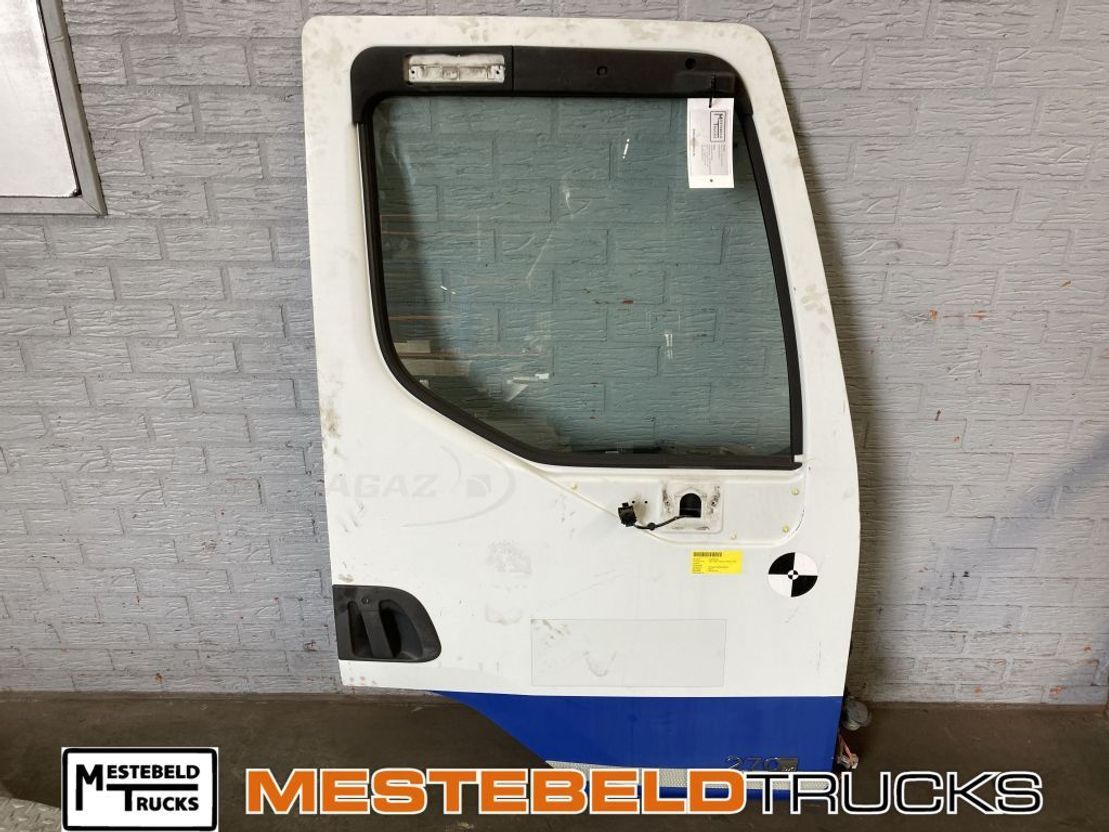 Renault Deur rechts - Cabina e interior para Camión: foto 1 Renault Deur rechts - Cabina e interior para Camión: foto 1