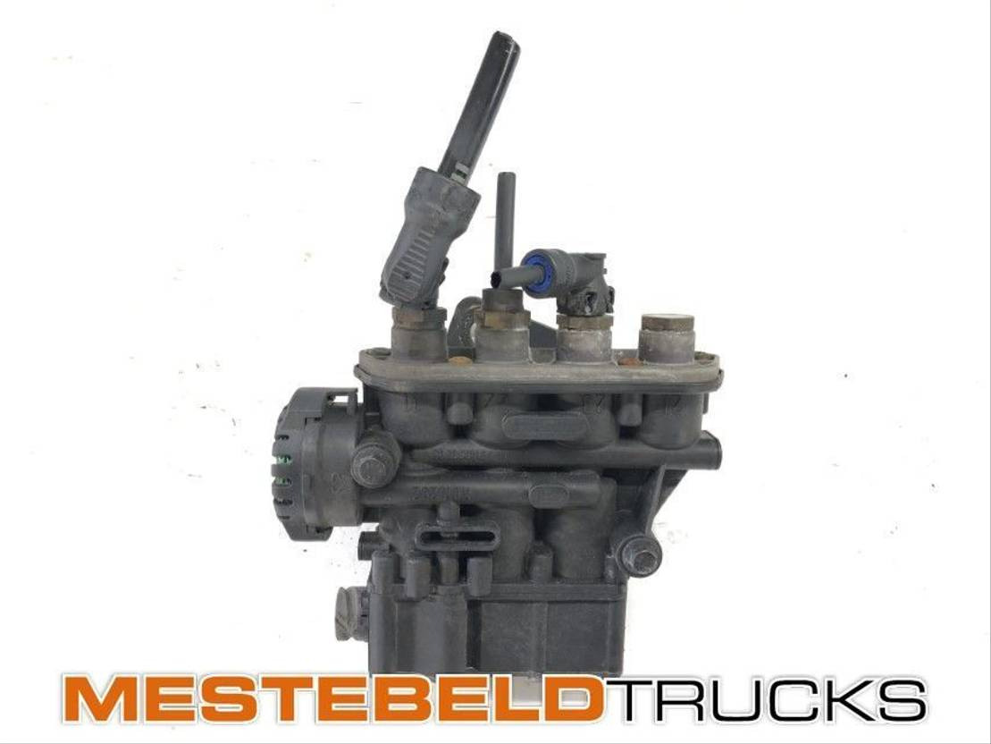 Renault Hoogteregelingsventiel  - Suspensión neumática para Camión: foto 1 Renault Hoogteregelingsventiel  - Suspensión neumática para Camión: foto 1