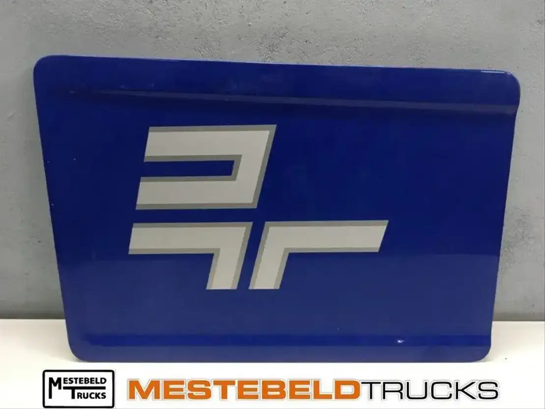 Scania Deksel opbergvak R-serie rechts - Cabina e interior para Camión: foto 1 Scania Deksel opbergvak R-serie rechts - Cabina e interior para Camión: foto 1