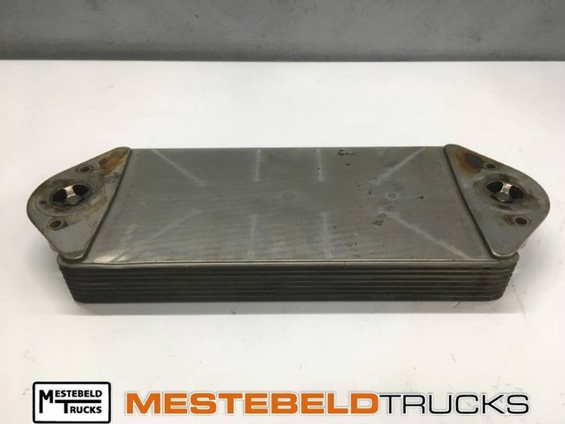 Scania Oliekoeler DC 16 XPI - Sistema de combustible para Furgoneta: foto 1 Scania Oliekoeler DC 16 XPI - Sistema de combustible para Furgoneta: foto 1