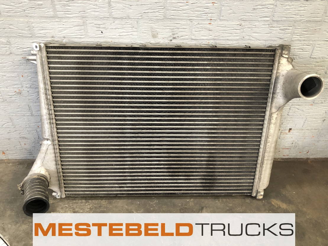 Volvo Intercooler - Intercooler para Camión: foto 1 Volvo Intercooler - Intercooler para Camión: foto 1