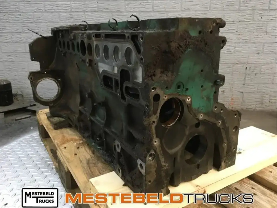 Volvo Motorblok D 7E/F v FE/FL - Motor y piezas para Camión: foto 1 Volvo Motorblok D 7E/F v FE/FL - Motor y piezas para Camión: foto 1