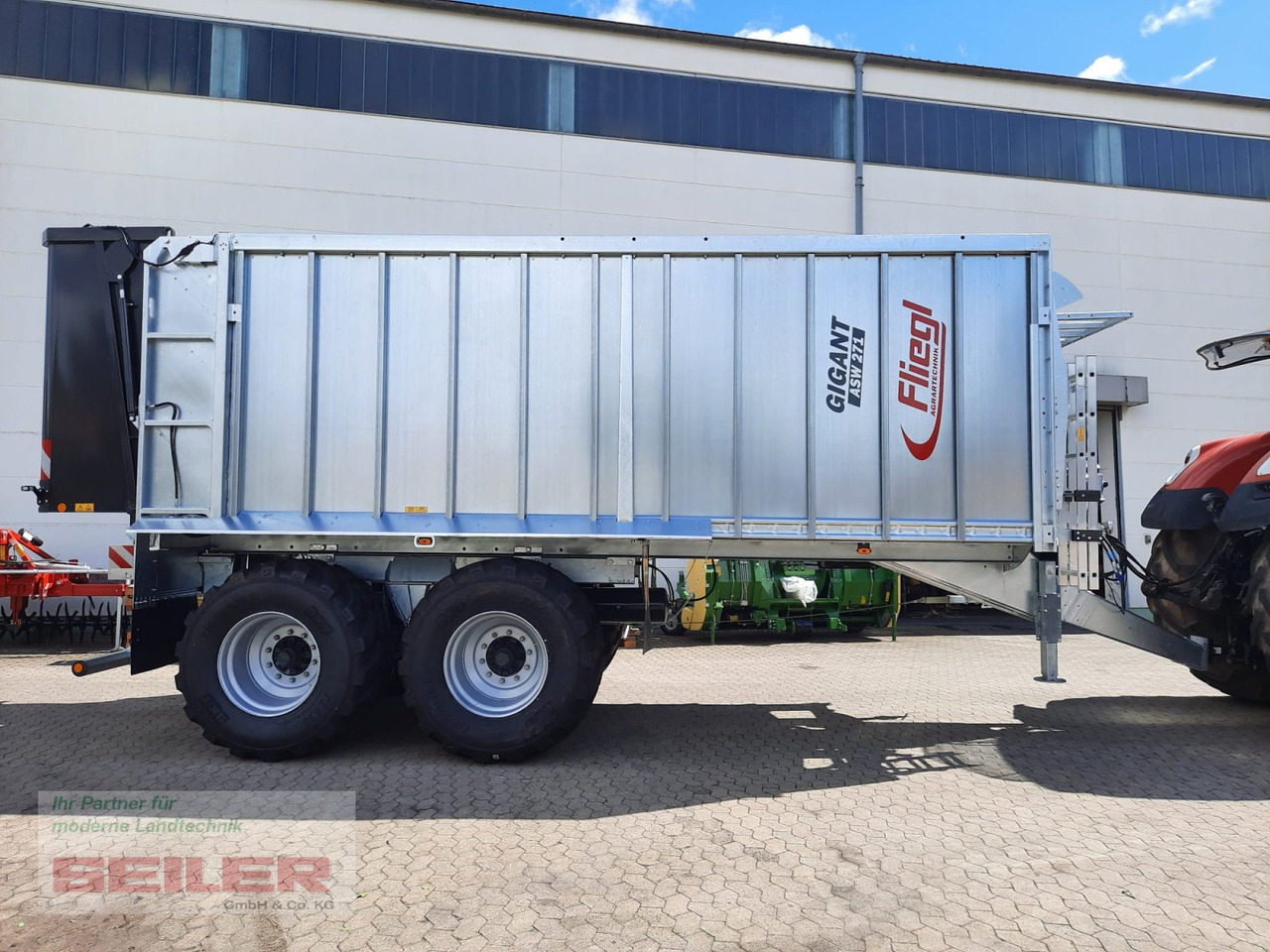 Fliegl ASW 271 C FOX Lenkachse 26,5" 35m³ - Remolque autocargador: foto 3 Fliegl ASW 271 C FOX Lenkachse 26,5" 35m³ - Remolque autocargador: foto 3