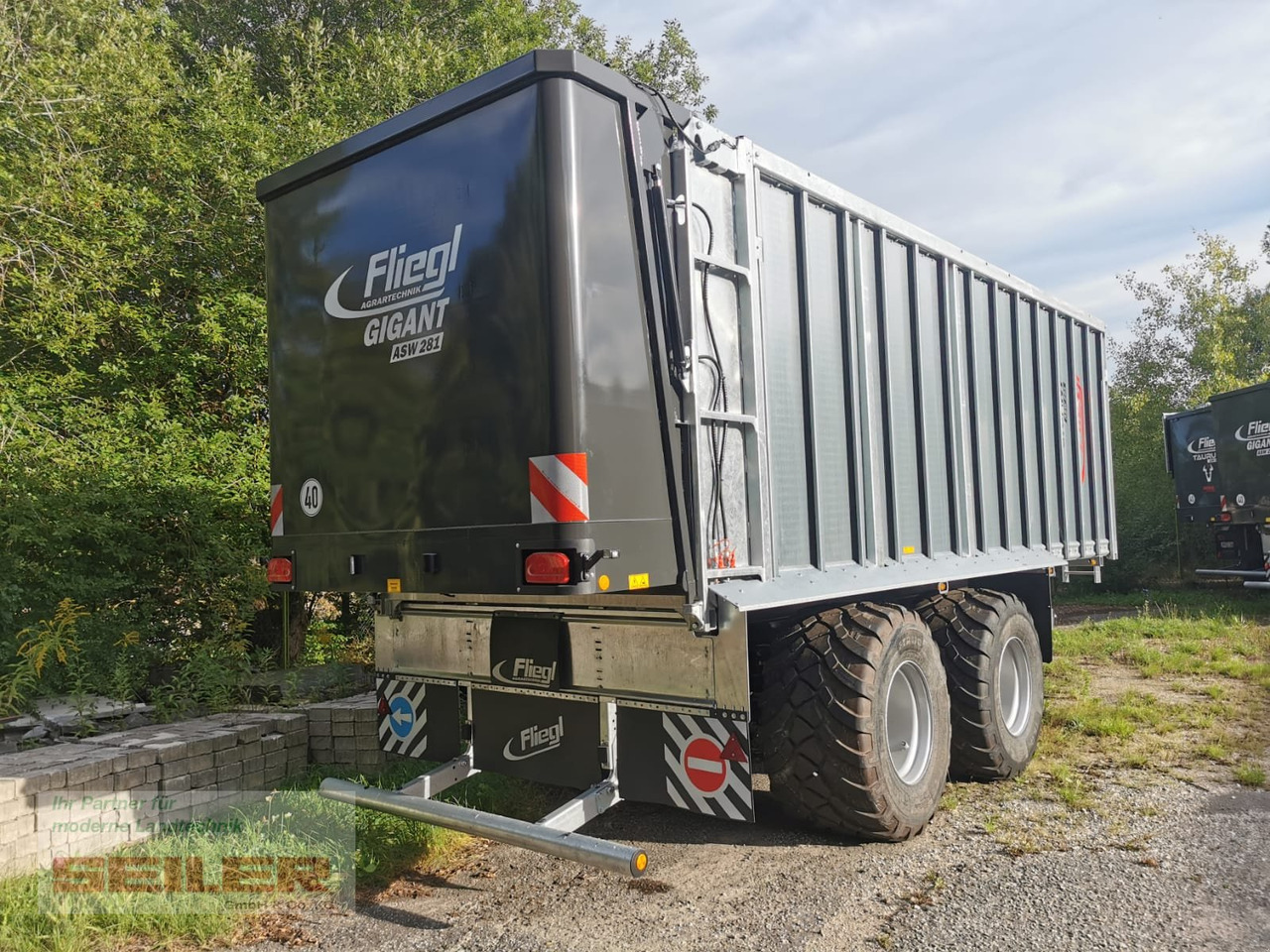 Fliegl ASW 281 GIGANT FOX 45m³ - Remolque autocargador: foto 3 Fliegl ASW 281 GIGANT FOX 45m³ - Remolque autocargador: foto 3