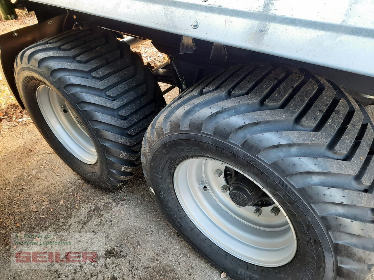 Fliegl TMK 140 FOX JUMBO-TITAN 20m³ - Remolque volquete agrícola: foto 3 Fliegl TMK 140 FOX JUMBO-TITAN 20m³ - Remolque volquete agrícola: foto 3