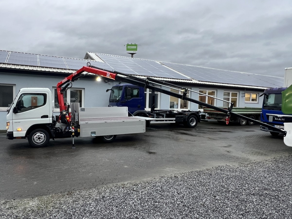 FUSO 3S15 Alu Pritsche 2.80m Ladekran Funk! sofort ve - Furgoneta caja abierta: foto 5 FUSO 3S15 Alu Pritsche 2.80m Ladekran Funk! sofort ve - Furgoneta caja abierta: foto 5