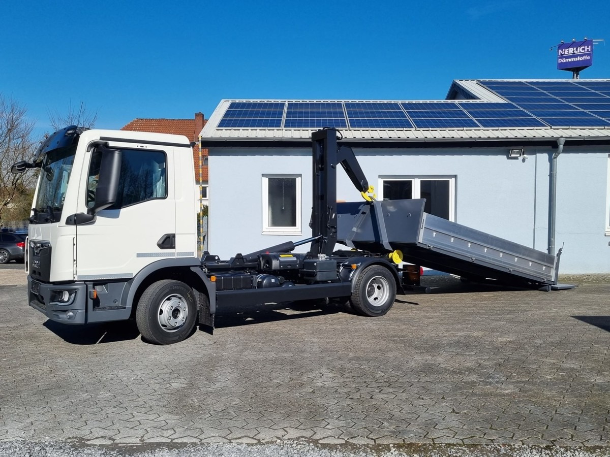 MAN TGL 8.220 BL City Abollkipper 6t Powermatic AHK2 - Camión multibasculante: foto 4 MAN TGL 8.220 BL City Abollkipper 6t Powermatic AHK2 - Camión multibasculante: foto 4