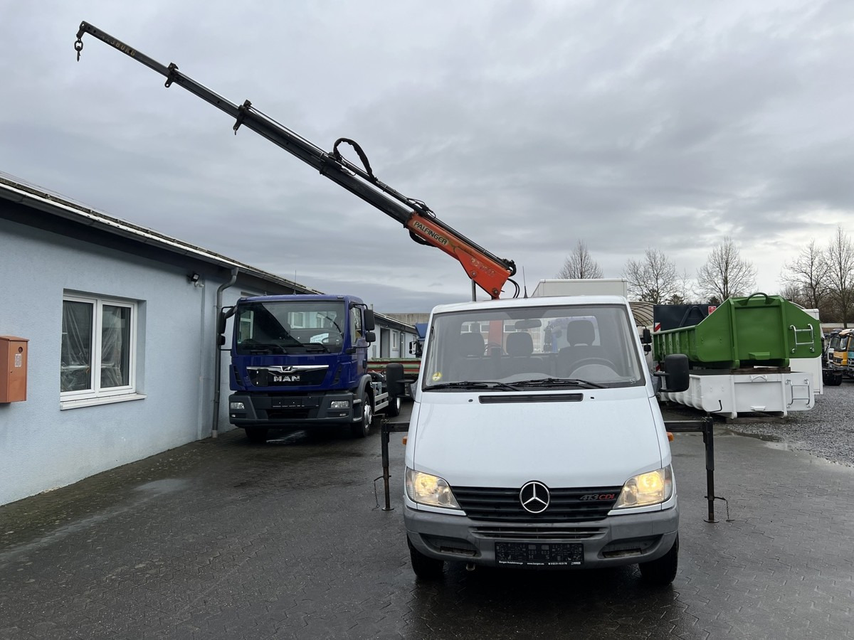 MERCEDES-BENZ Sprinter 413 313 Pritsche Kran Palfinger PC2300 - Furgoneta caja abierta: foto 3 MERCEDES-BENZ Sprinter 413 313 Pritsche Kran Palfinger PC2300 - Furgoneta caja abierta: foto 3