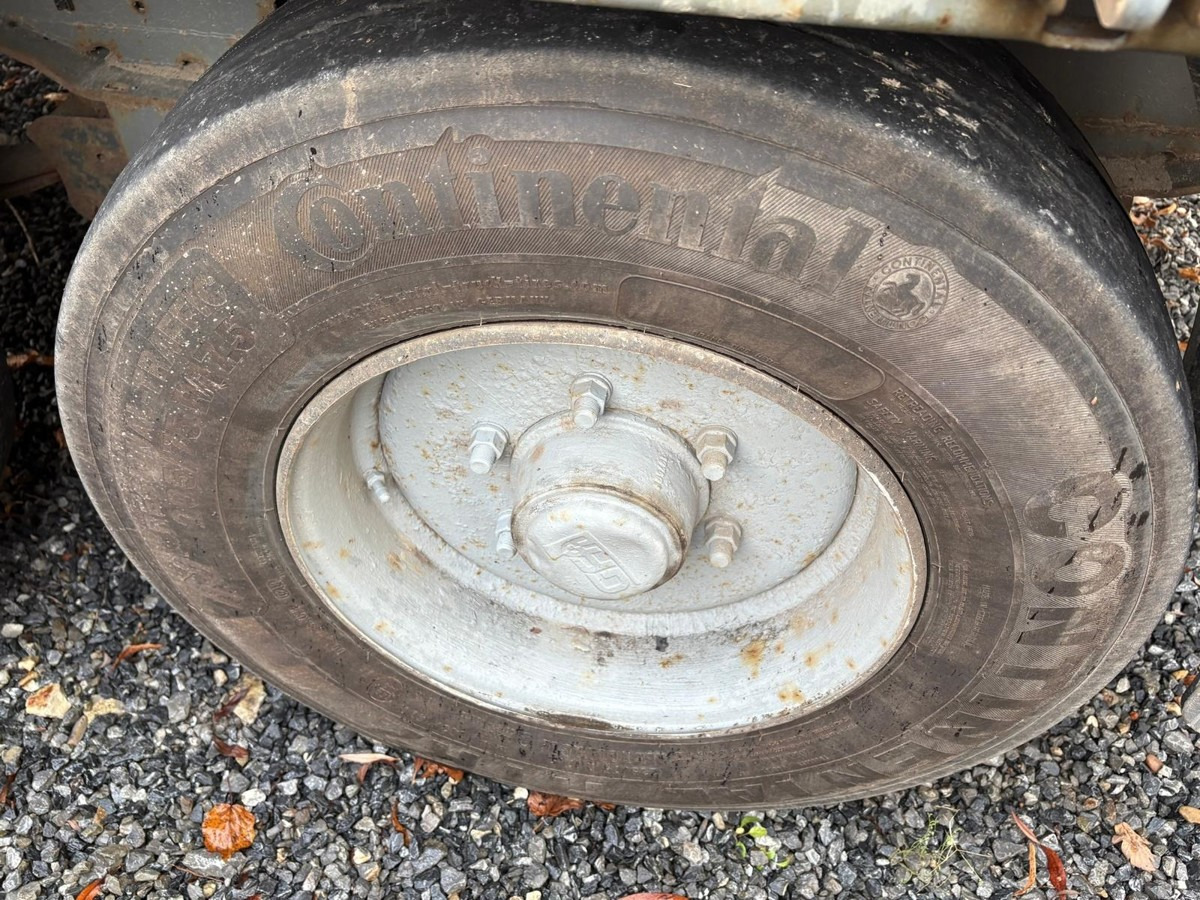 Leasing de OBERMAIER ECO-TIP 100 Tandem 3-S-Kipper OBERMAIER ECO-TIP 100 Tandem 3-S-Kipper: foto 8 Leasing de OBERMAIER ECO-TIP 100 Tandem 3-S-Kipper OBERMAIER ECO-TIP 100 Tandem 3-S-Kipper: foto 8