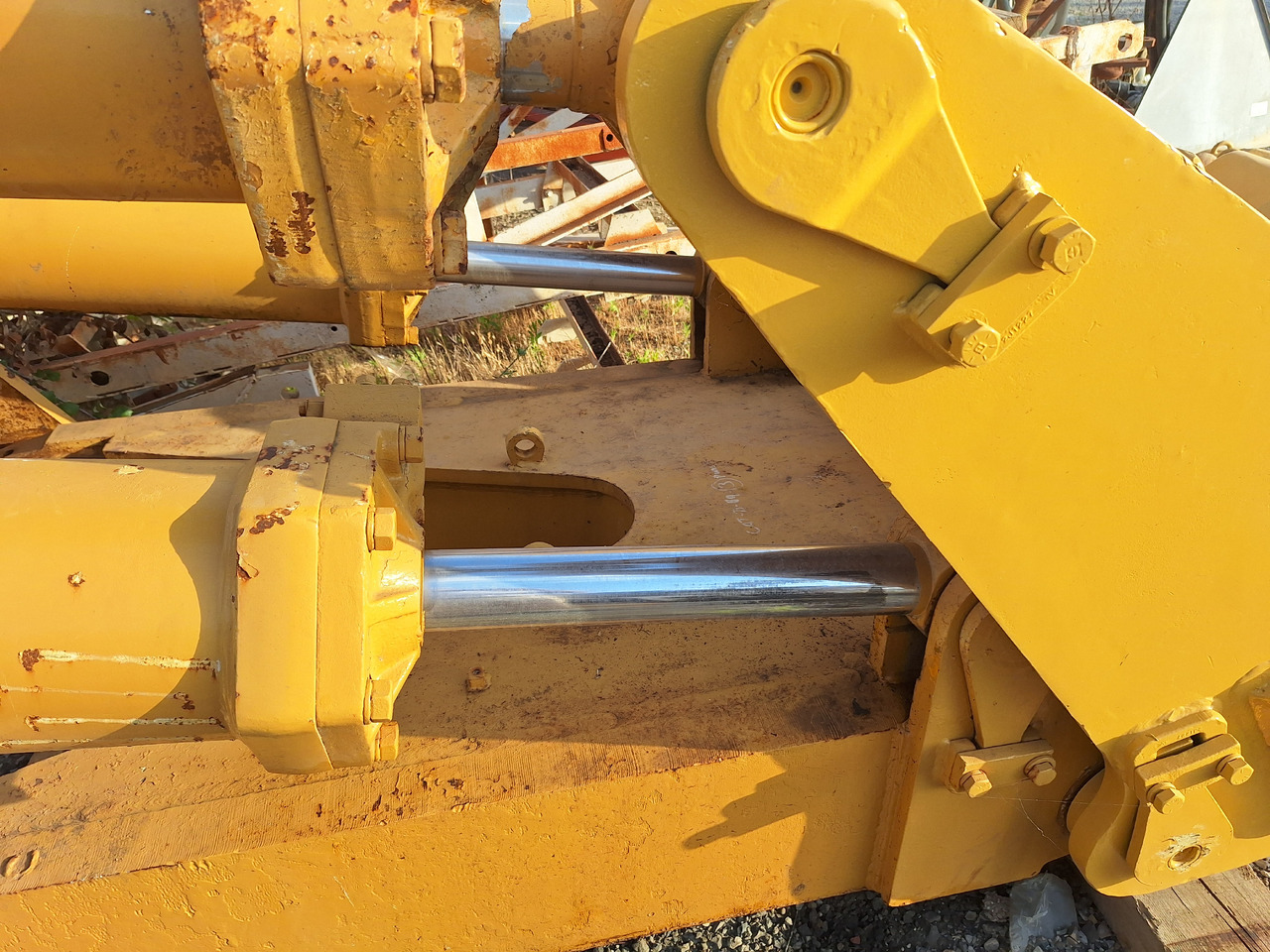 CATERPILLAR D9G-H - Escarificador para Bulldozer: foto 4 CATERPILLAR D9G-H - Escarificador para Bulldozer: foto 4