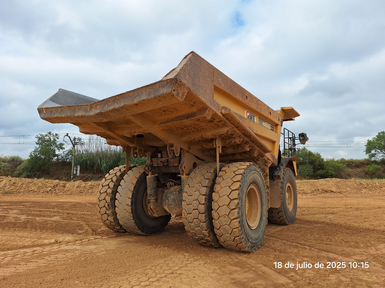 KOMATSU HD605 7-EO - Dúmper rígido: foto 3 KOMATSU HD605 7-EO - Dúmper rígido: foto 3