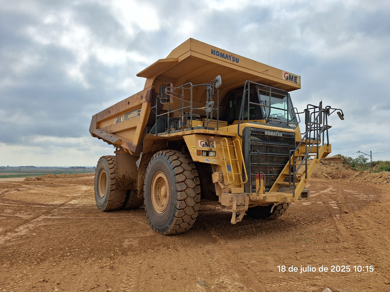 KOMATSU HD605 7-EO - Dúmper rígido: foto 1 KOMATSU HD605 7-EO - Dúmper rígido: foto 1
