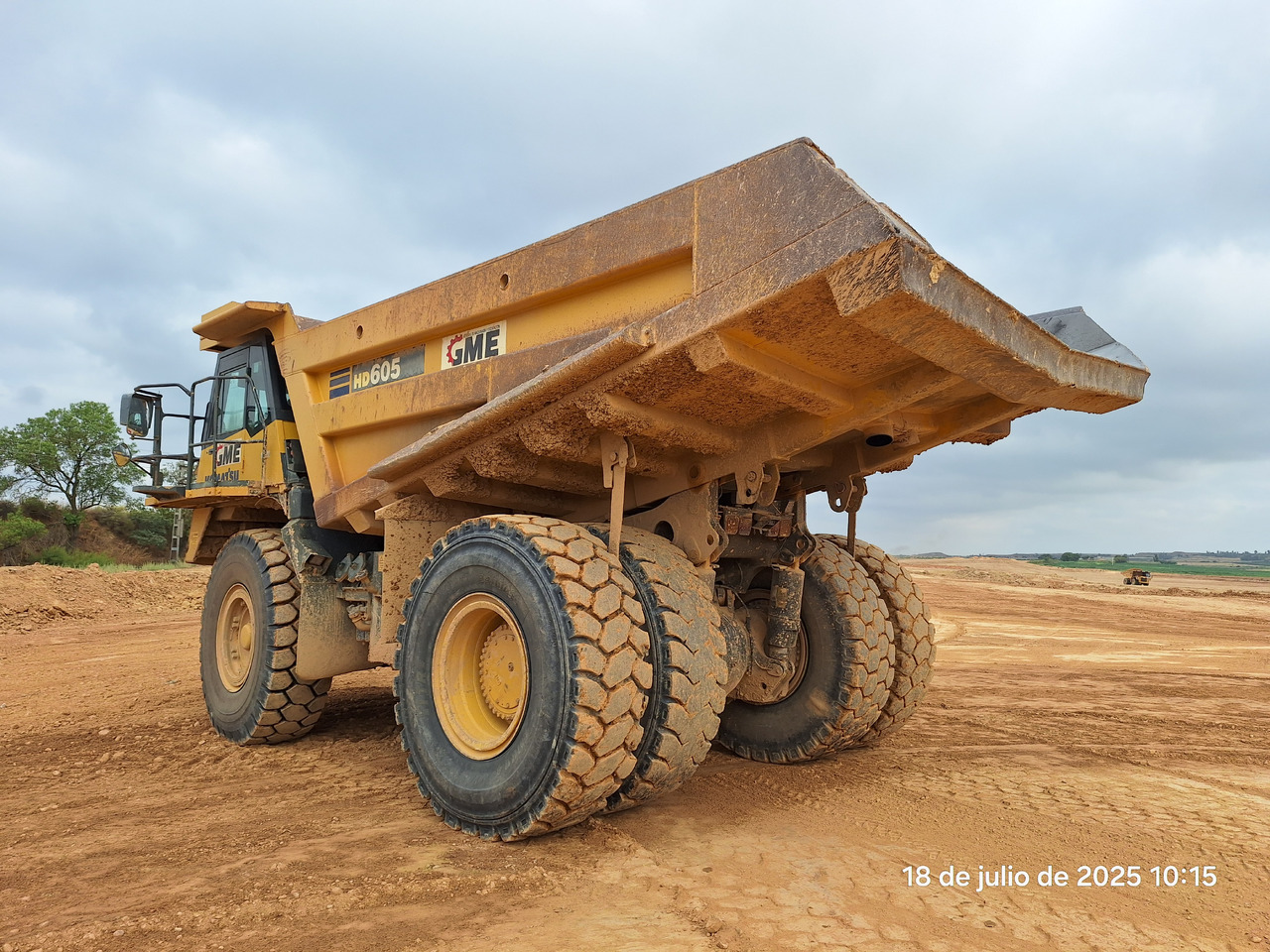 KOMATSU HD605 7-EO - Dúmper rígido: foto 4 KOMATSU HD605 7-EO - Dúmper rígido: foto 4