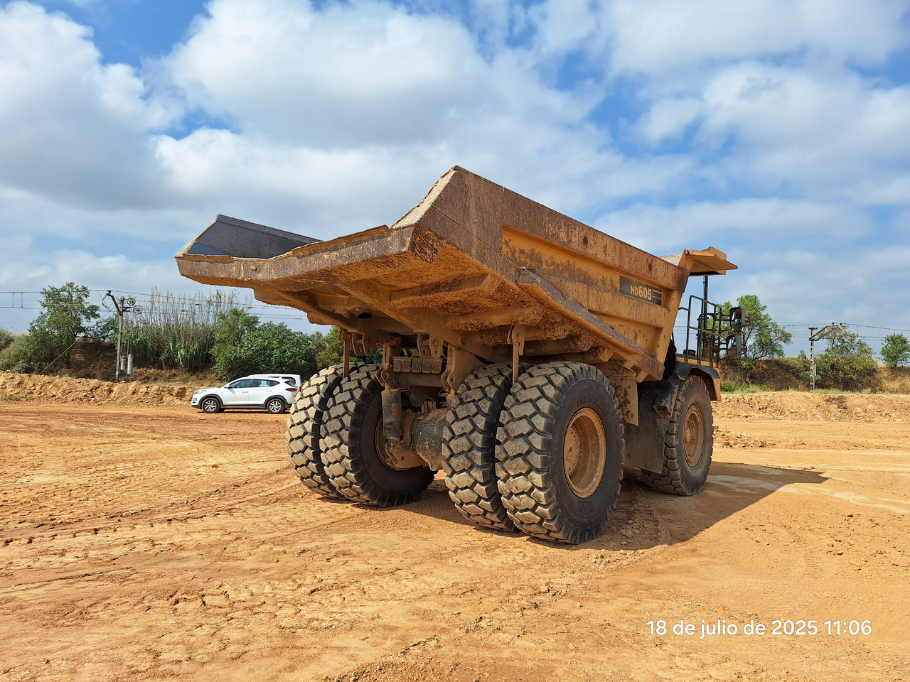 KOMATSU HD605 7-EO - Dúmper rígido: foto 3 KOMATSU HD605 7-EO - Dúmper rígido: foto 3