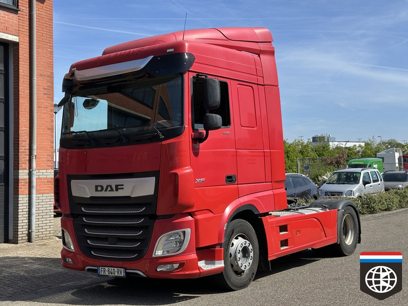 DAF XF 530 FT PTO - EURO 6D - Space cab - NIGHT A/C - More units available - Cabeza tractora: foto 3 DAF XF 530 FT PTO - EURO 6D - Space cab - NIGHT A/C - More units available - Cabeza tractora: foto 3
