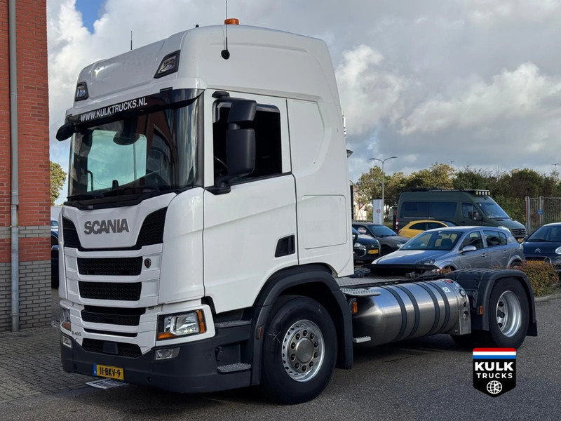 Scania R 410 LNG LNG - RETARDER - STANDKLIM - LOW KM - Cabeza tractora: foto 2 Scania R 410 LNG LNG - RETARDER - STANDKLIM - LOW KM - Cabeza tractora: foto 2