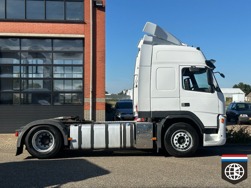 Cabeza tractora Volvo FM 370 EEV 4X2 NIGHT A/C - AUTOMATIC - EURO 5: foto 6