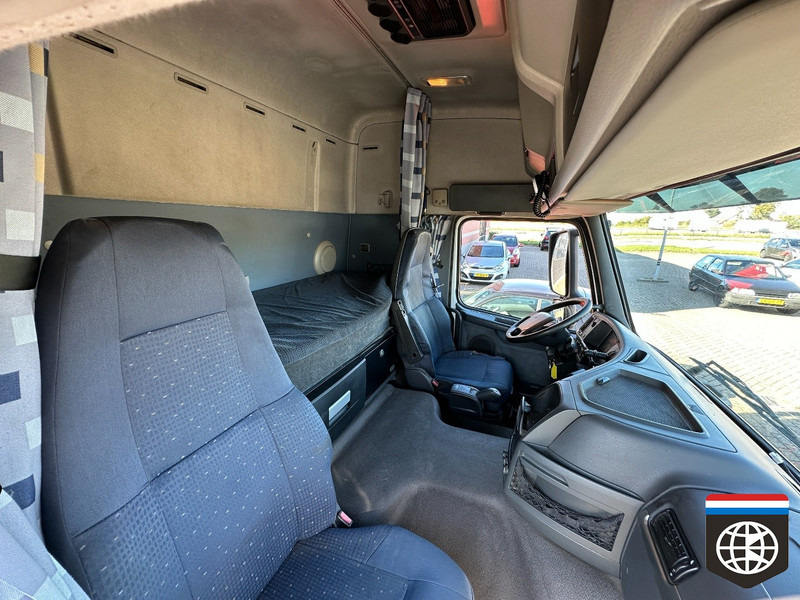 Cabeza tractora Volvo FM 370 EEV 4X2 NIGHT A/C - AUTOMATIC - EURO 5: foto 18