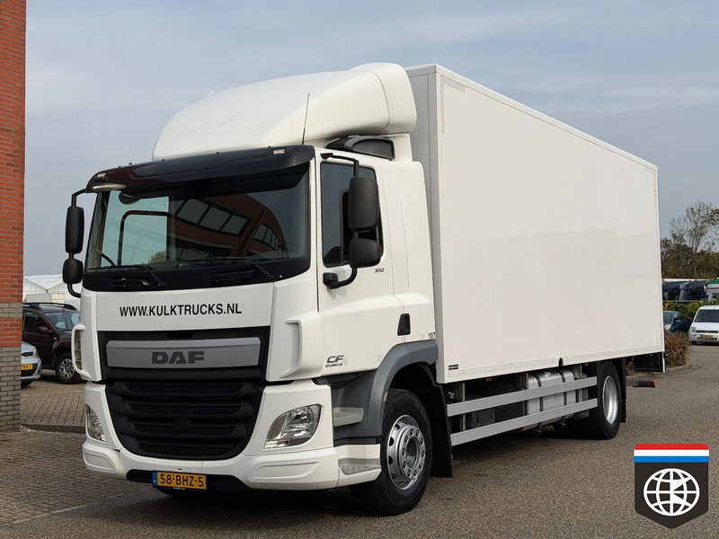 DAF CF 370 FA TAIL LIFT / SMART TACHO V2 / LOW KM - Camión caja cerrada: foto 2 DAF CF 370 FA TAIL LIFT / SMART TACHO V2 / LOW KM - Camión caja cerrada: foto 2
