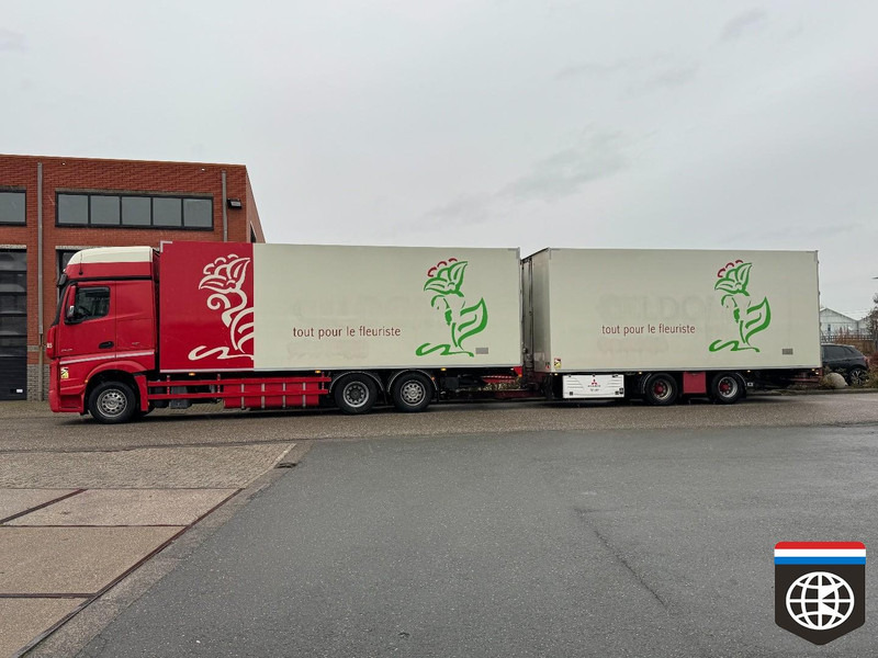 Mercedes-Benz ACTROS 2745 Giga Space - FRIGO COMBINATION -30oC - 2x TAIL LIFT - 49 CC capacity - Camión frigorífico: foto 3 Mercedes-Benz ACTROS 2745 Giga Space - FRIGO COMBINATION -30oC - 2x TAIL LIFT - 49 CC capacity - Camión frigorífico: foto 3