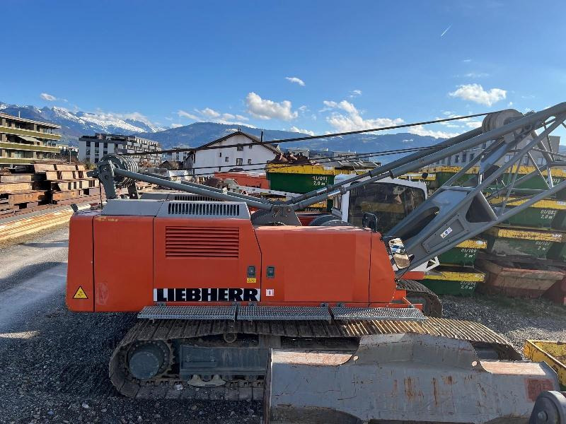 LIEBHERR HS 833 HD - Grúa sobre orugas: foto 2 LIEBHERR HS 833 HD - Grúa sobre orugas: foto 2