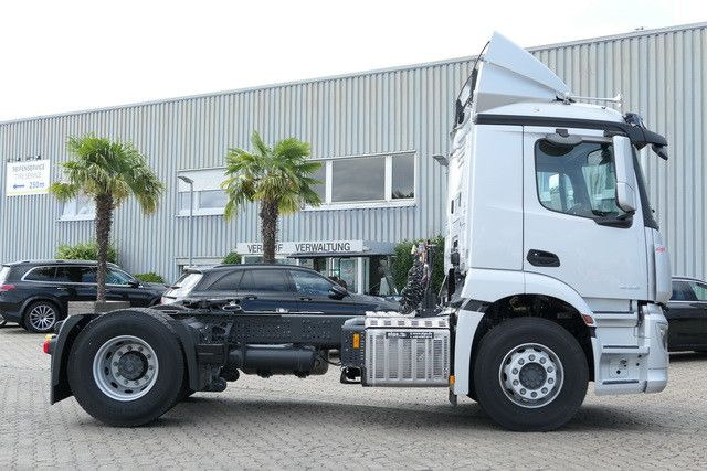 Mercedes-Benz 1836 LS Actros 4x2, ADR, Navi, Klima, 2.000km - Cabeza tractora: foto 2 Mercedes-Benz 1836 LS Actros 4x2, ADR, Navi, Klima, 2.000km - Cabeza tractora: foto 2
