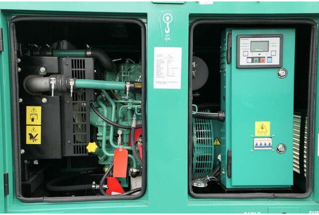 Cummins 20 kVA, Stromgenerator, Sofort verfügbar - Generador industriale: foto 2 Cummins 20 kVA, Stromgenerator, Sofort verfügbar - Generador industriale: foto 2
