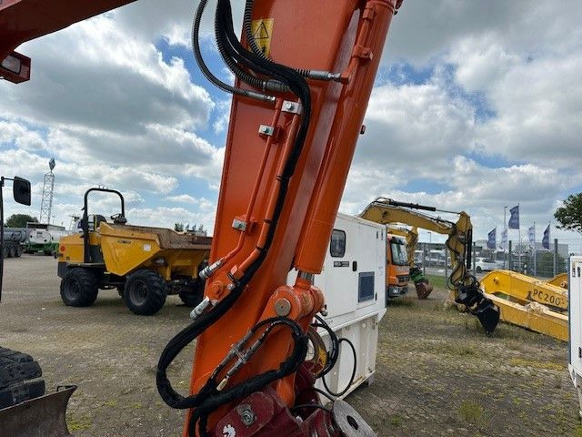 Hitachi ZX 85USB-5A, Hydr. S.W.S., Div. Zubehör,Kurzheck - Miniexcavadora: foto 4 Hitachi ZX 85USB-5A, Hydr. S.W.S., Div. Zubehör,Kurzheck - Miniexcavadora: foto 4