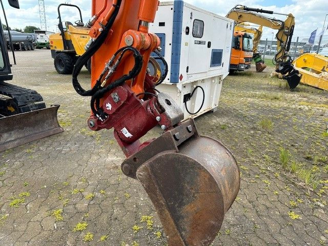 Hitachi ZX 85USB-5A, Hydr. S.W.S., Div. Zubehör,Kurzheck - Miniexcavadora: foto 5 Hitachi ZX 85USB-5A, Hydr. S.W.S., Div. Zubehör,Kurzheck - Miniexcavadora: foto 5