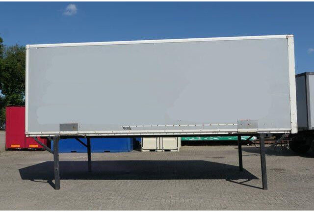 Kögel Wechselkoffer, BDF, Isoliert, Rolltor - Camión caja cerrada: foto 2 Kögel Wechselkoffer, BDF, Isoliert, Rolltor - Camión caja cerrada: foto 2