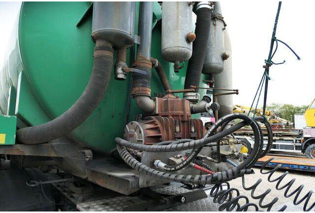 LINDNER & Fischer, Gülle, Vogelsang, 27m³,Lift - Limpieza de alcantarillado: foto 5 LINDNER & Fischer, Gülle, Vogelsang, 27m³,Lift - Limpieza de alcantarillado: foto 5