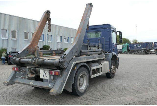 Mercedes-Benz 1832 K Arocs 4x2, Hiab SLT 140, teleskop., Klima - Camión con equipo de cable: foto 3 Mercedes-Benz 1832 K Arocs 4x2, Hiab SLT 140, teleskop., Klima - Camión con equipo de cable: foto 3