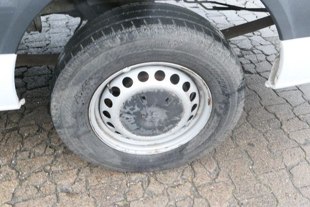 Furgoneta pequeña Mercedes-Benz 213 CDI Sprinter 4x2, Klima, 3. Sitz, Holzausbau: foto 9