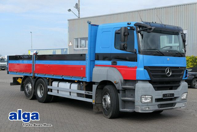 Mercedes-Benz 2536 L Axor 6x2, Gerüstbau, Liftachse, AHK,Klima - Camión caja abierta: foto 1 Mercedes-Benz 2536 L Axor 6x2, Gerüstbau, Liftachse, AHK,Klima - Camión caja abierta: foto 1