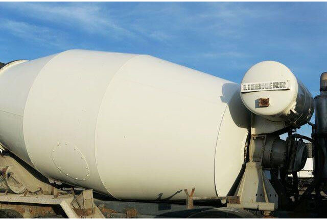 Mercedes-Benz 3240 B Actros 8x4, Liebherr HTM904, 9m³ - Camión hormigonera: foto 3 Mercedes-Benz 3240 B Actros 8x4, Liebherr HTM904, 9m³ - Camión hormigonera: foto 3