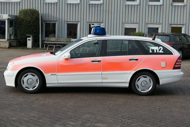 Mercedes-Benz C 220 CDI T-Modell, Notarzt, Feuerwehr, Klima - Ambulancia: foto 2 Mercedes-Benz C 220 CDI T-Modell, Notarzt, Feuerwehr, Klima - Ambulancia: foto 2