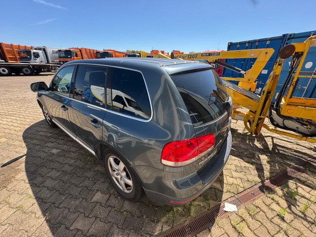 Volkswagen Touareg 3.2 V6/ GETRIEBESCHADEN /Motor läuft! - SUV/ Todoterreno: foto 4 Volkswagen Touareg 3.2 V6/ GETRIEBESCHADEN /Motor läuft! - SUV/ Todoterreno: foto 4